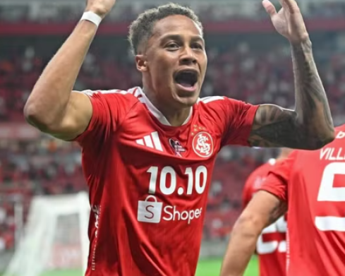 Com gol relâmpago, Inter vence Corinthians e embola briga contra o rebaixamento