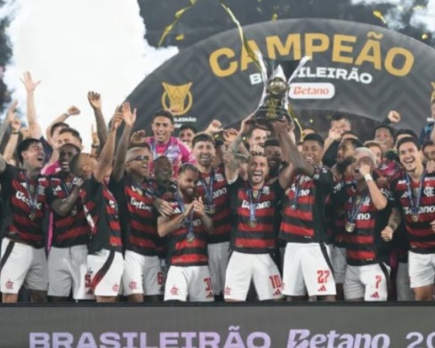 Flamengo vence o Ceará e conquista o Campeonato Brasileiro de 2025
