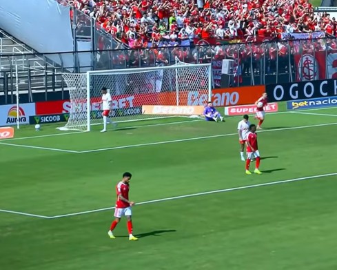 Inter perde para o Bragantino e vai para a parada da Copa na beira do Z-4