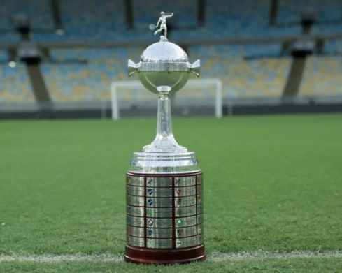 Copa Libertadores 2026 começa com seis brasileiros na disputa
