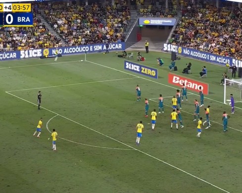 Seleção escapa da derrota para a Austrália no 1º teste após a Copa