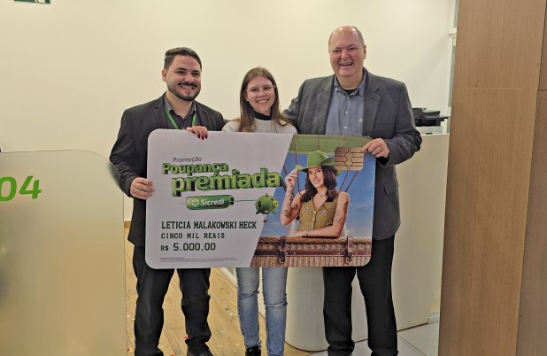 Associada do Sicredi Fronteira recebe prêmio de R$ 5 mil
