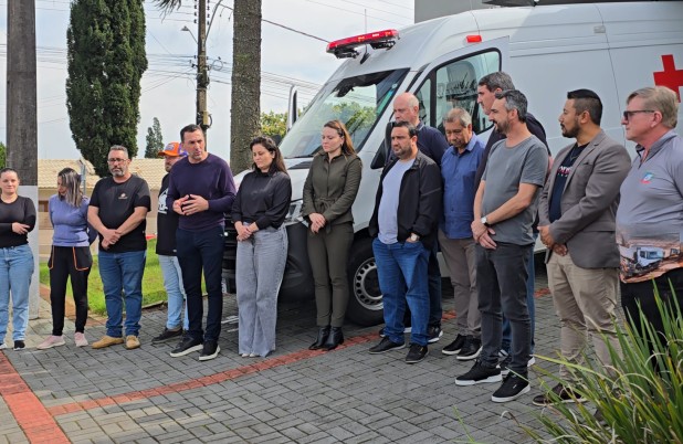 Dionísio Cerqueira adquire nova ambulância com investimento de R$ 414 mil