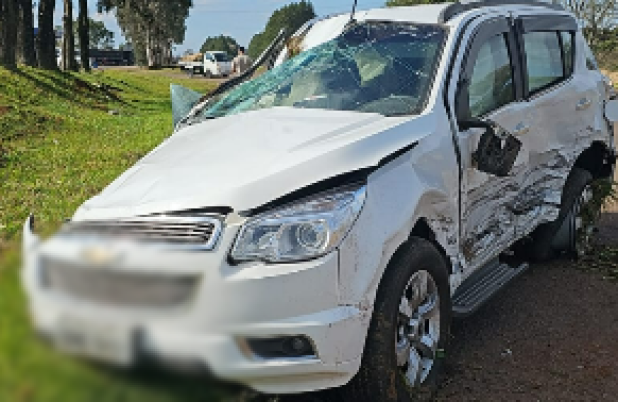 Acidente entre Blazer e veículo da Saúde deixa cinco pessoas feridas na BR-280