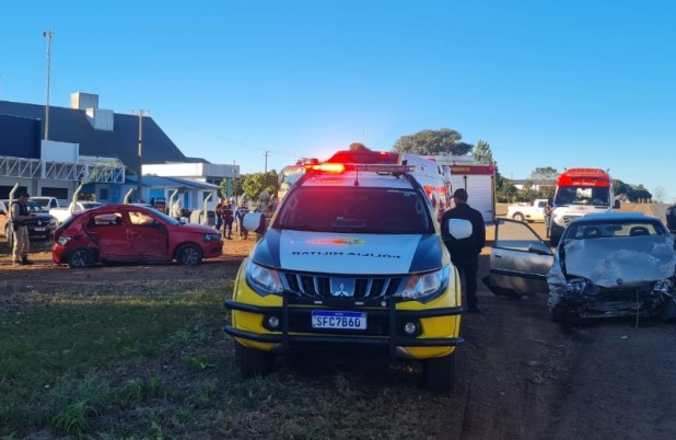 Ao acessar a BR, veículo é atingido na lateral e homem morre na hora