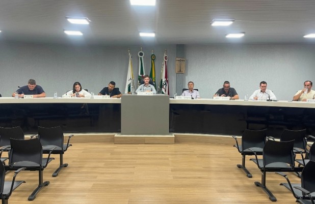 Legislativo apresenta portaria e projeto de lei voltados ao calendário legislativo e ao reconhecimento institucional