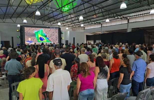 Sicredi Fronteiras reúne mais de 300 cooperados em assembleia