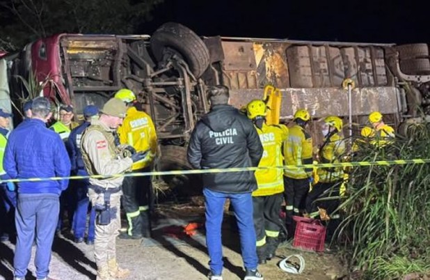 Identificadas vítimas fatais de acidente com ônibus paraguaio