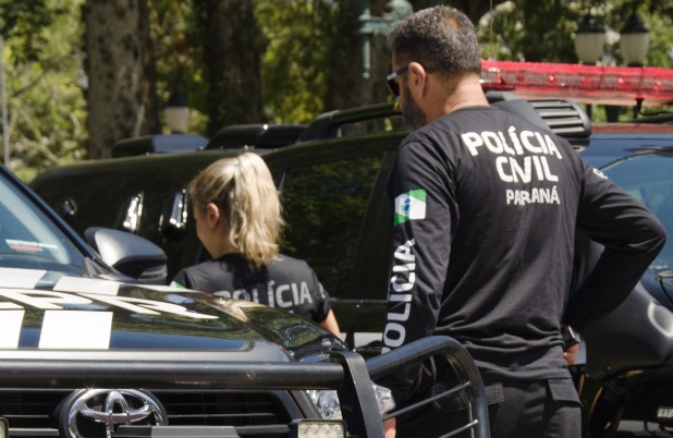 Polícia Civil e Polícia Militar prendem dois argentinos investigados por roubo de caminhonetes