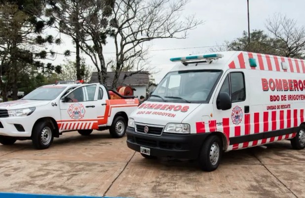 Bombeiros Voluntários reforçam estrutura com nova ambulância e caminhonete 4x4