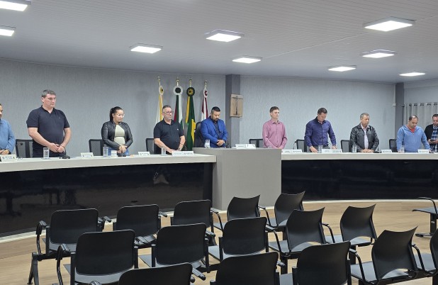 Câmara de Vereadores aprova duas moções e apresenta três projetos durante sessão ordinária