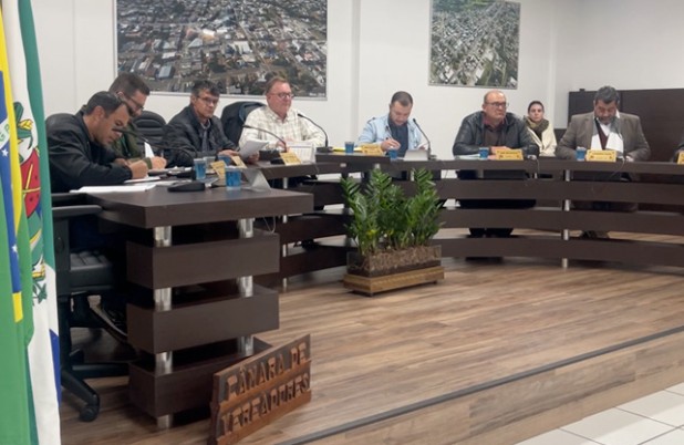 Câmara de Vereadores realiza 3º sessão extraordinária e aprova projetos importantes para o município