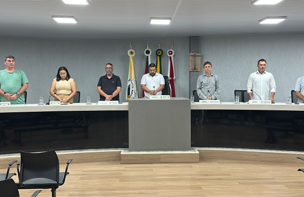 Vereadores aprovam projetos com R$ 8 milhões para estradas rurais e recursos ao Corpo de Bombeiros