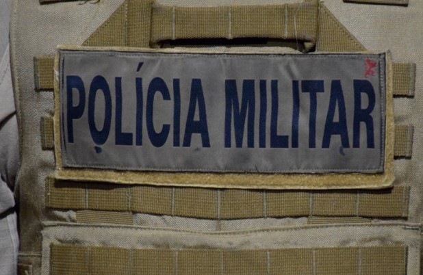 Residência é arrombada e celulares são furtados