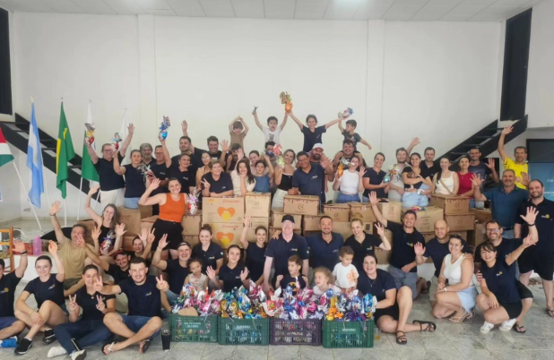 Rotary de Barracão mobiliza voluntários e produz mais mil ovos de Páscoa