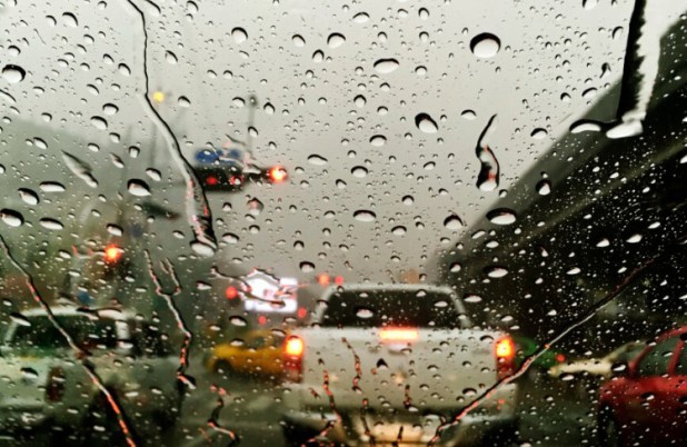 Terça e quarta-feira terão chuva persistente e temporais isolados