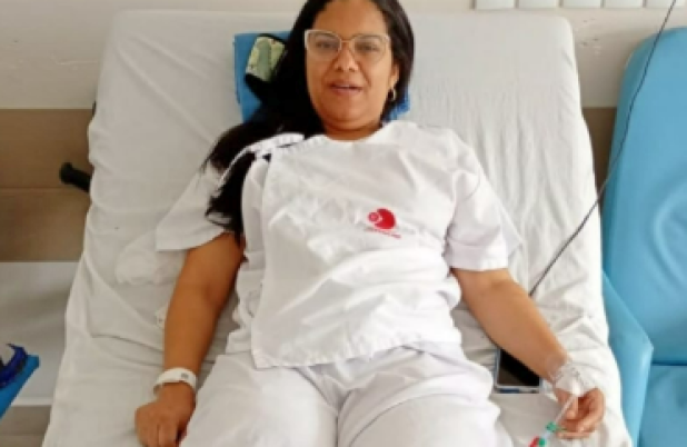 Moradora de Barracão faz vaquinha para adquirir prótese e voltar a caminhar após amputação causada por câncer