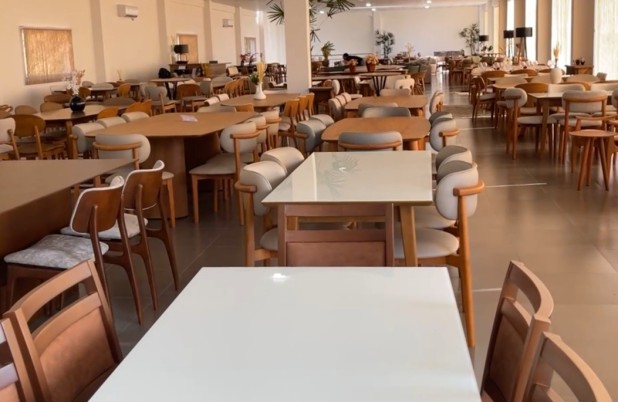 Feirão na Cadeiras Paraná oferece até 50% de desconto e parcelamento em 10x sem juros