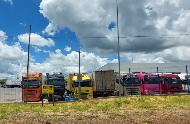 Importações impulsionam movimento da Aduana em abril
