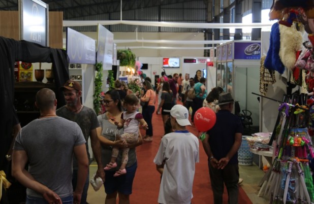 Adiamento da EXPOSANTO 2026 é confirmado pela prefeitura e ACESAS