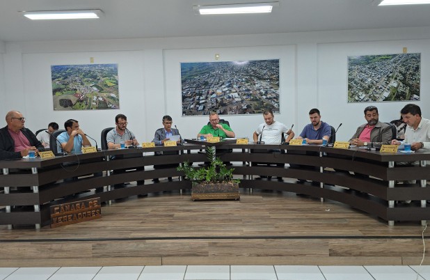 Câmara de Vereadores realiza sessão ordinária com pauta livre