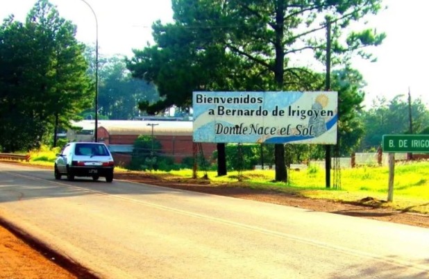 Mulher é vítima de feminicídio e suspeito segue foragido