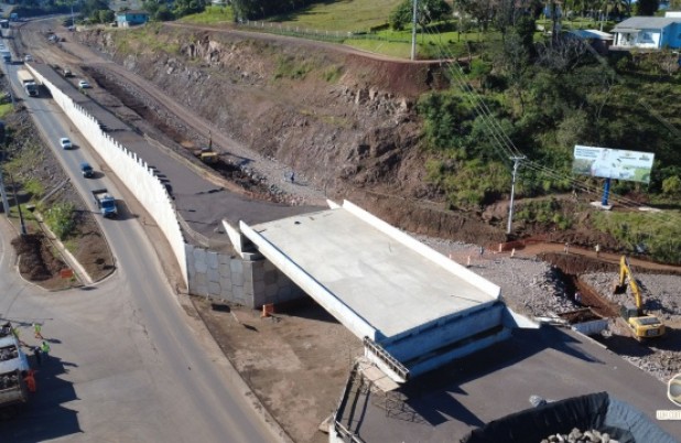 DNIT prevê concluir obras da BR-163 entre Guaraciaba e Dionísio Cerqueira até o fim de julho