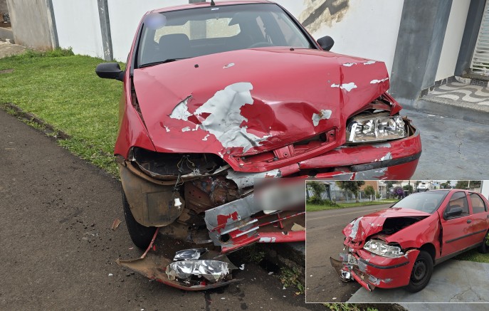 Acidente entre Fiat Palio e Fiat Strada é registrado no cruzamento das Ruas Borges de Medeiros e Saldanha da Gama