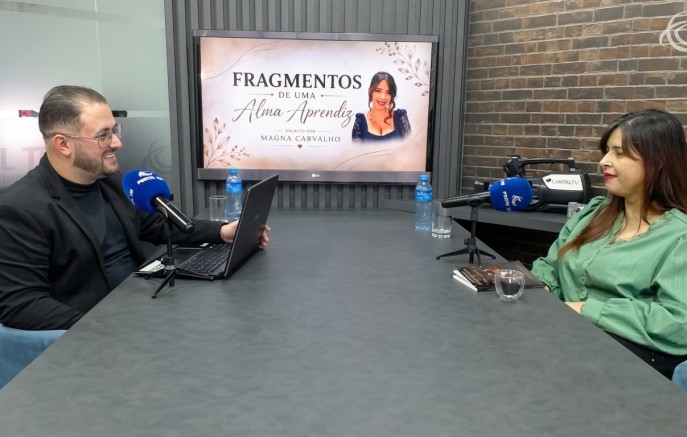 Escritora Magna Carvalho apresenta livro que fala sobre recomeços, sentimentos e aprendizados