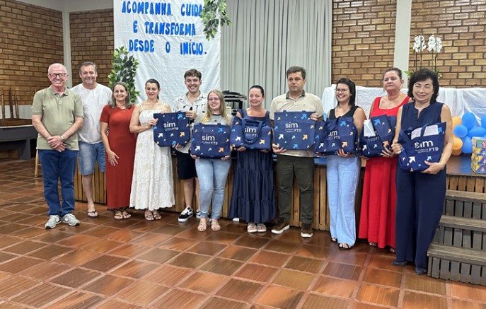 Município investe em novo sistema de ensino e projeta estar entre os três melhores do Paraná