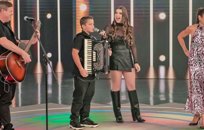 Grupo Melodia encanta o Brasil no Show de Calouros do SBT