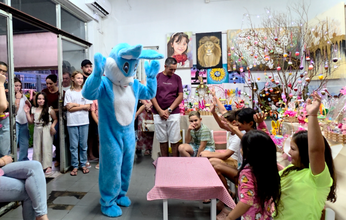 Artefron transforma Páscoa em aprendizado e afeto para mais de 30 crianças