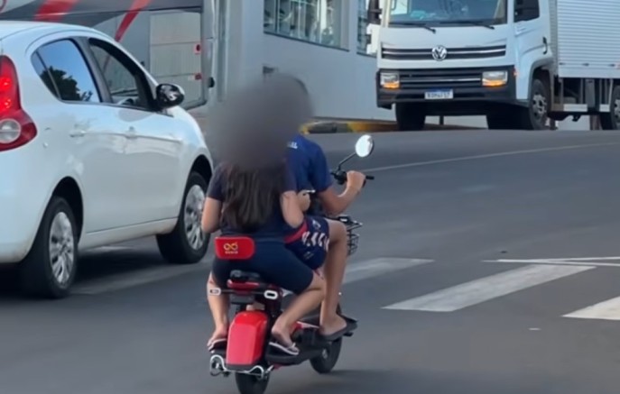 Ministério Público recomenda regulamentação de circulação de bicicletas e patinetes elétricos em Dionísio Cerqueira