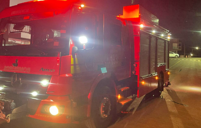 Princípio de incêndio em tomada de residência mobiliza Bombeiros e SAMU