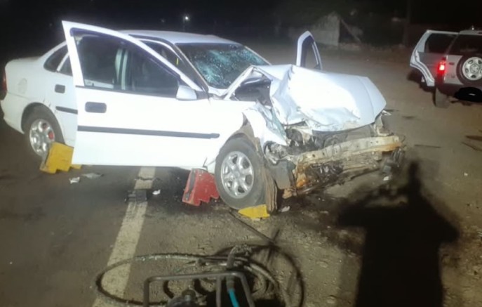 Colisão frontal entre dois carros deixa cinco pessoas feridas na BR-163