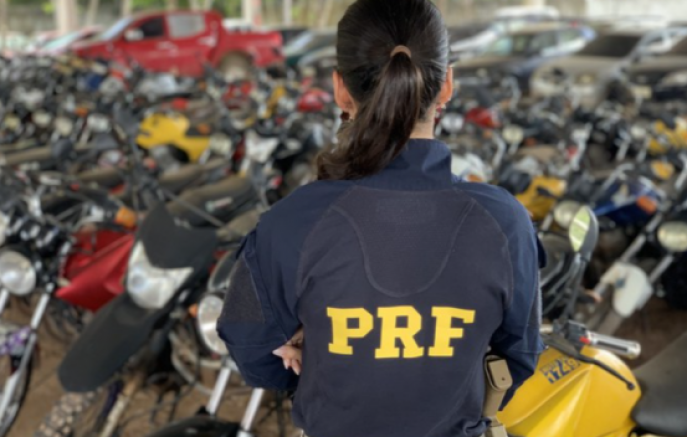 PRF realiza leilão com mais de 1,3 mil veículos