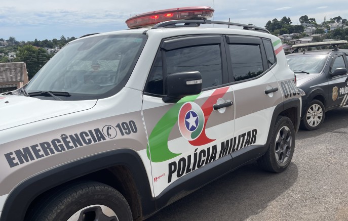 Após furto em escola, PM localiza celulares e encaminha três suspeitos à Polícia Civil