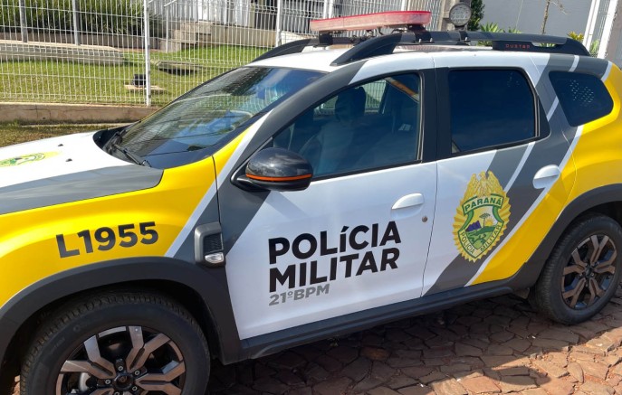 Casal é agredido e amarrado durante assalto dentro de casa