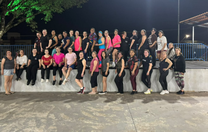 Barracão passa a contar com aulas gratuitas de zumba para mulheres
