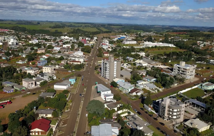Prefeitura decreta ponto facultativo nos dias 16 e 17 de fevereiro
