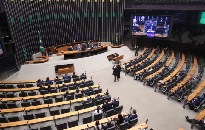 Veja quem são os deputados federais e estaduais eleitos