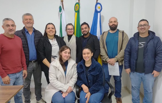 Prefeitura empossa 22 novos servidores para reforçar atendimento à população