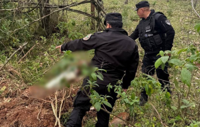 Mulher é encontrada morta e polícia investiga se crime ocorreu no Brasil