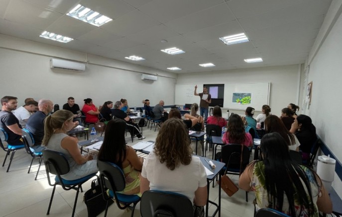 Secretaria Municipal de Educação realiza semana de formação continuada para professores