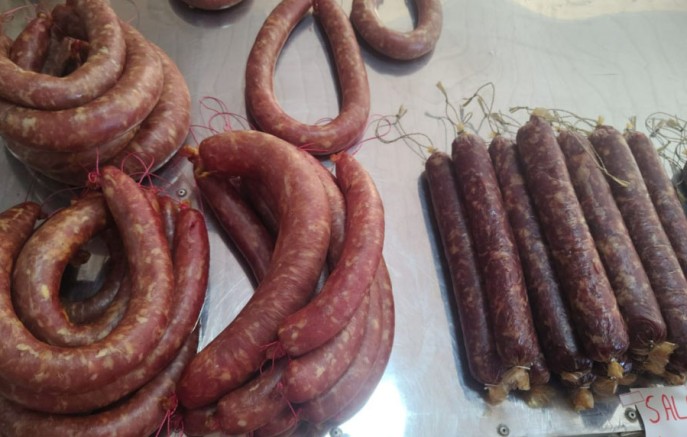 Feira da Agricultura Familiar começa com produtos frescos e convite à população
