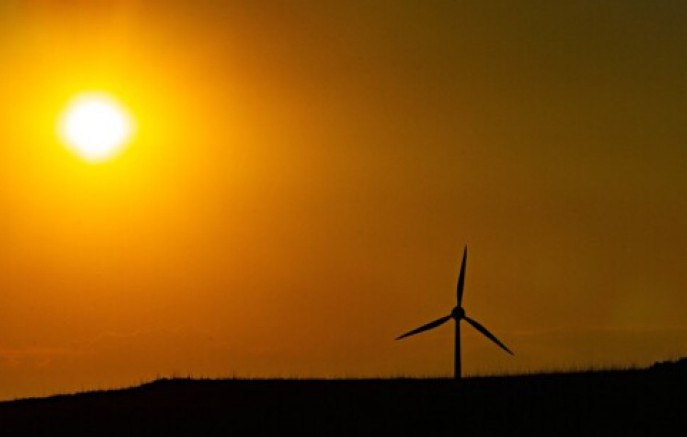 Calor acima dos 35 °C e temporais marcam a semana em Santa Catarina