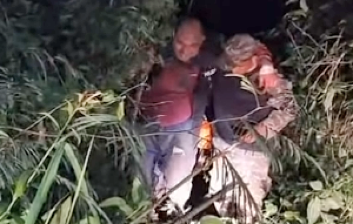Homem é encontrado vivo após passar vários dias perdido em mata na Argentina