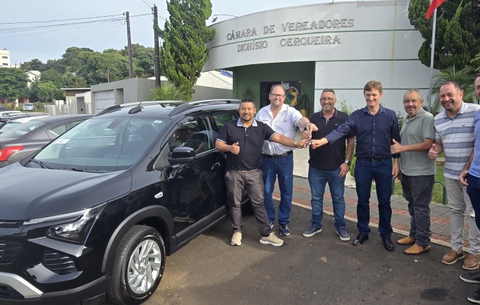 Câmara de Vereadores adquire novo veículo oficial