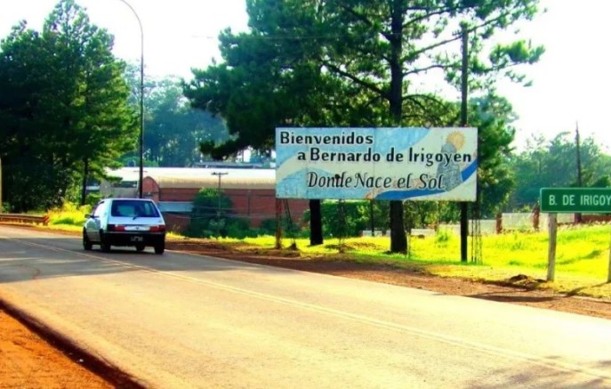 Mulher é vítima de feminicídio e suspeito segue foragido