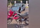 Colisão entre carro e moto deixa uma pessoa ferida